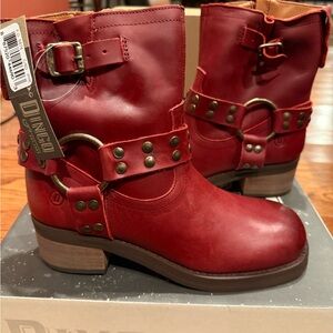 Dingo Women's Red Leather Harness Boot